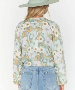 Brand new 😀 Show Me Your Mumu Vienna Sweater in Primrose Knit for 👩 women ⭐ -Show Me Your Mumu Sales 05554c84d34148b59dbef1d29ca83d3e d7c4eb84 ab19 4e10 9c67 18023e62c17e 1080x