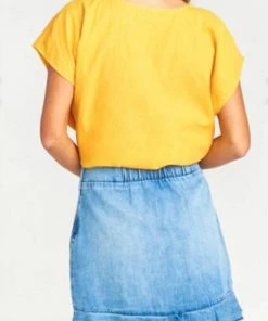 Cheapest 🥰 Show Me Your Mumu Katrina Top in Canary Yellow Linen for 👩 women 😉 -Show Me Your Mumu Sales 2794bce095b945ae8abb7f2689abd3e2 7fa7174e be8b 4f3a b4c6 f13d344f6662 1080x