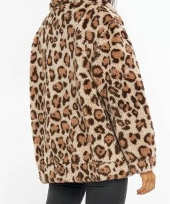 Best reviews of 👏 Show Me Your Mumu Cordelia Jacket in Leopard Faux Fleece for 👩 women 😉 -Show Me Your Mumu Sales 2a99e14fb3de4c3c88002b7f898c6eeb 1080x