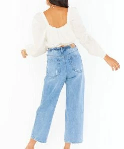 Buy 😉 Show Me Your Mumu Suzanna Crop Top in Cream for 👩 women ❤️ -Show Me Your Mumu Sales 3c0165811d3044d5b5592e363e2da215 3fad3592 3d6b 4dde 9db2 2261e1f847a0 1080x