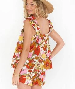 Cheapest 🛒 Show Me Your Mumu Hendrix Shorts in Far Out Floral for 👩 women 🌟 -Show Me Your Mumu Sales 5279bd1242a648b2b214dd14dac88e56 a44cdd14 4f6d 4c5e abd7 eaca3a163abf 1080x