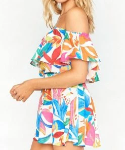 New 😀 Show Me Your Mumu Carlos Swing Shorts in Bright Blooms for 👩 women 🥰 -Show Me Your Mumu Sales 8d76665614374a66b18589dd474dce4c 1080x