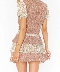 Coupon ⌛ Show Me Your Mumu Amy 👗 Skirt in Floral Print Mix for 👩 women ✨ -Show Me Your Mumu Sales 9b4bbd9f46b94ca1a4c6ab5628e2d67f 1080x