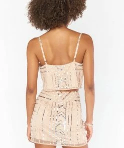 Outlet 🥰 Show Me Your Mumu Pearly Top in White Pearl Sequins for 👩 women 🎁 -Show Me Your Mumu Sales 9bf08925e6bb403586c27f695d31f9e6 5f72f90a 5548 4a25 85f3 c602691002ac 1080x