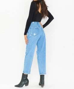 Flash Sale 🤩 Show Me Your Mumu Boston Boyfriend 👖 Jeans in Vintage Blue for 👩 women 🌟 -Show Me Your Mumu Sales e945c1539edc4687b7a03490bc2b6a18 9e776400 7ab0 4c31 a1bd 2aff565e8976 1080x