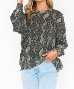 Buy ⌛ Show Me Your Mumu Boyfriend Sweatshirt in Ziggy Python for 👩 women ⌛